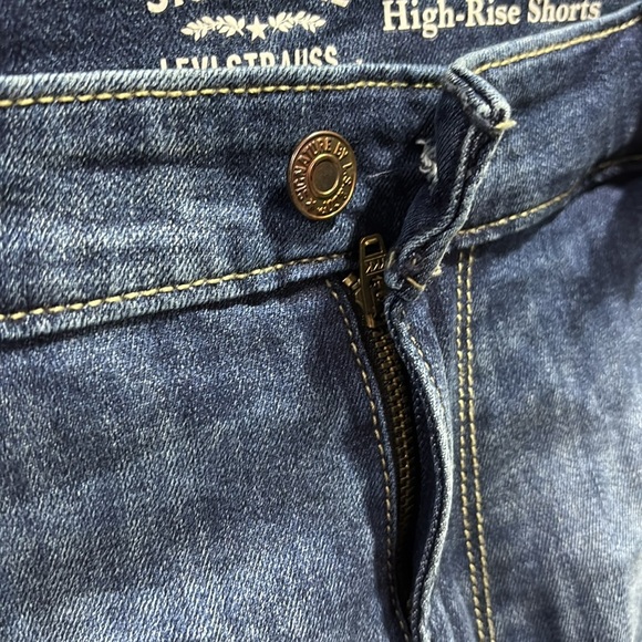 Levi Strauss Signature high-rise, five pocket, Belt loop,super stretchy sexy fit - Picture 5 of 12